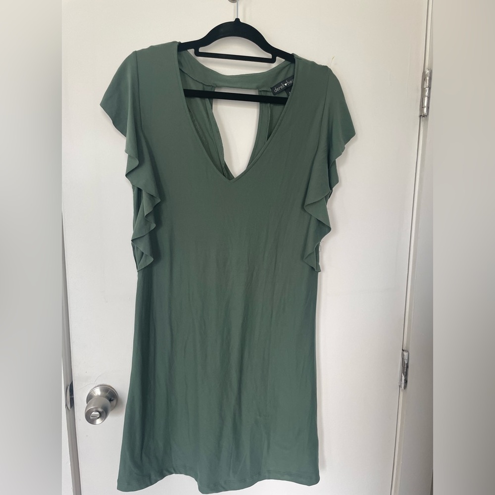 Derek and Heart olive top